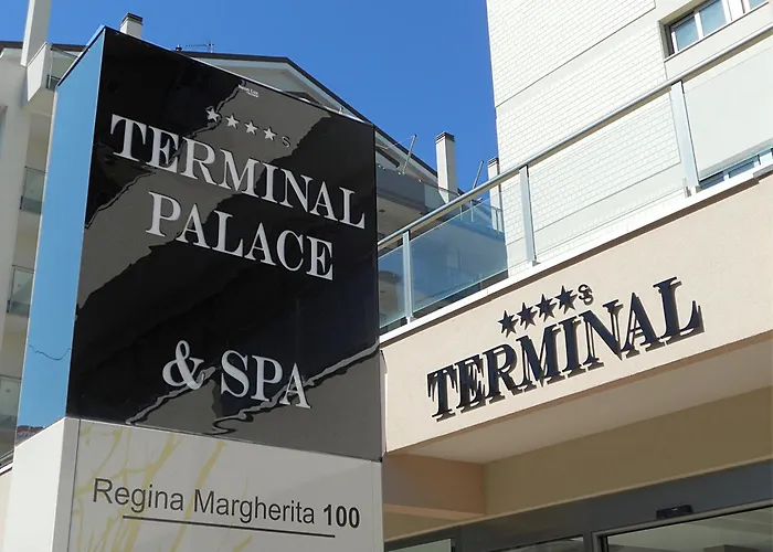 Terminal Palace & Spa