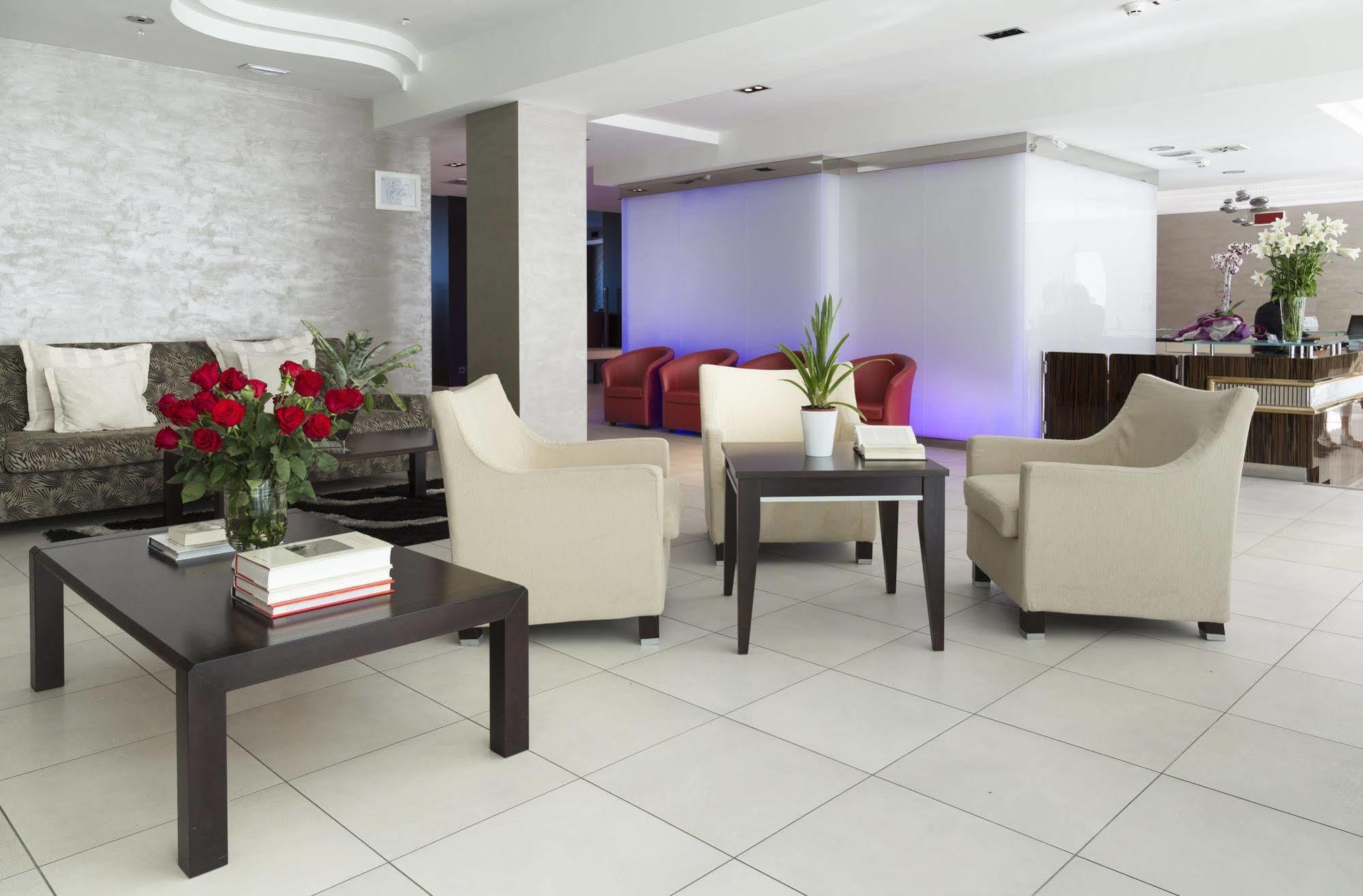 Terminal Palace & Hotel 4*