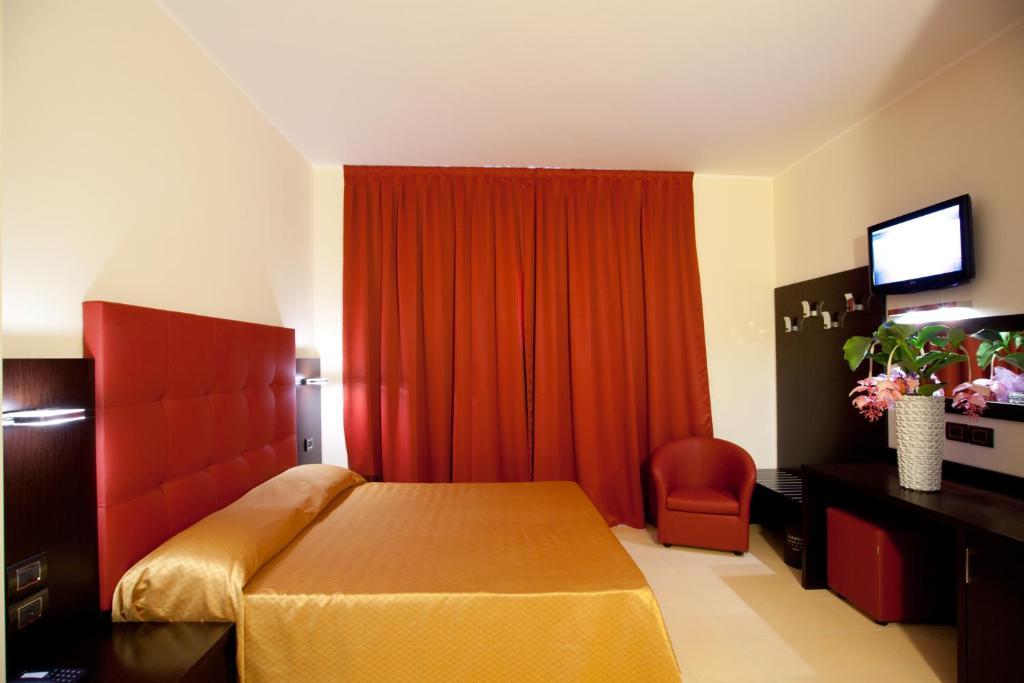 Terminal Palace & 4* Rimini