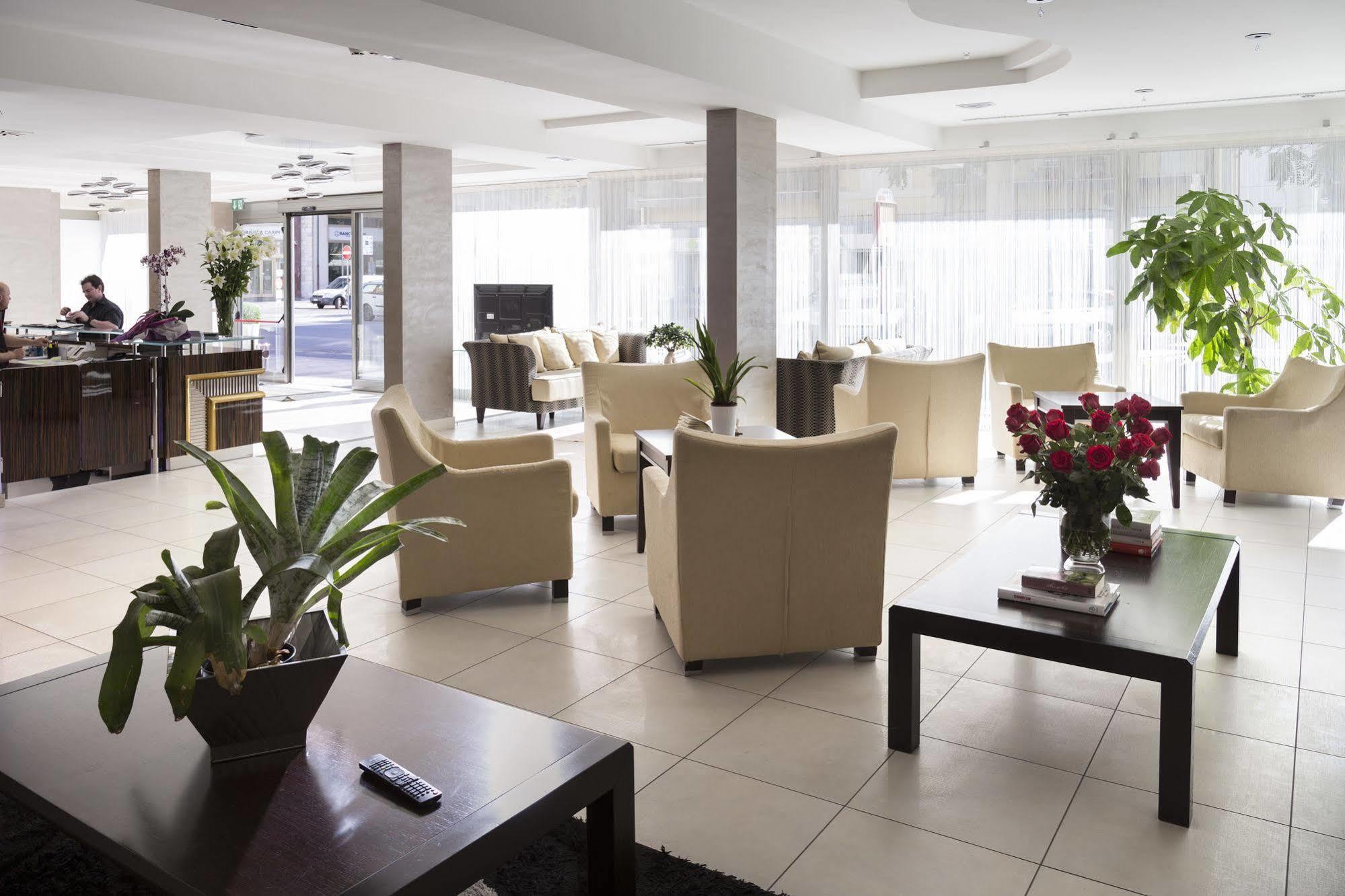 Terminal Palace &